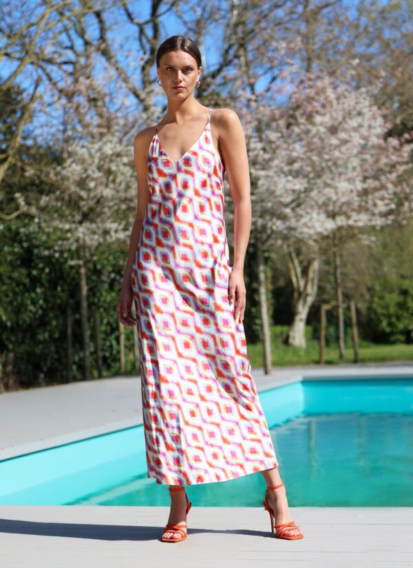 Qutara Dress